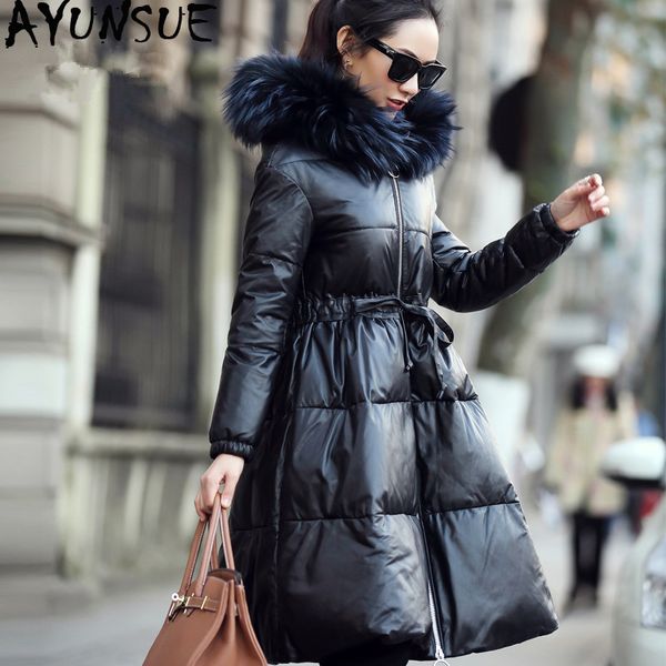 ayunsue 100% real sheepskin coat female raccoon fur collar down jacket woman hooded winter jacket women leather jackets my3703, Black
ayunsue 100% real sheepskin coat female raccoon fur collar down jacket woman hooded winter jacket women leather jackets my3703, Black