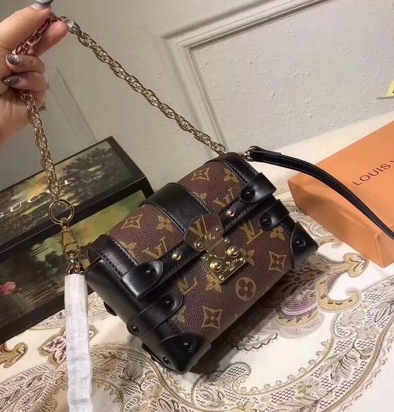 Новые женские сумки через плечо Crossbody сумки мода сумка женская сумки высокое каче
Новые женские сумки через плечо Crossbody сумки мода сумка женская сумки высокое каче