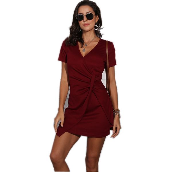 2020 selling spring and summer new v-neck short-sleeved dress european and american popular womens hip nightclub dress, White;black
2020 selling spring and summer new v-neck short-sleeved dress european and american popular womens hip nightclub dress, White;black