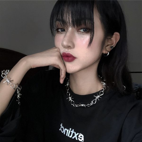 new punk thorns necklace harajuku hip hop barbed wire bramble rock chain trendy bracelets for women girl fashion choker jewelry, Silver
new punk thorns necklace harajuku hip hop barbed wire bramble rock chain trendy bracelets for women girl fashion choker jewelry, Silver