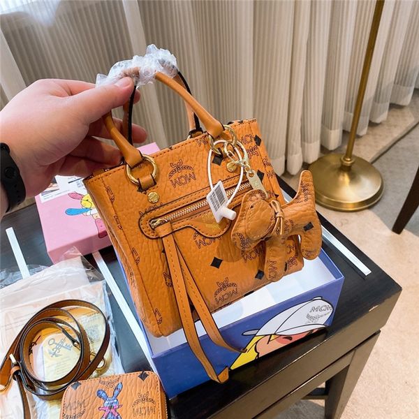 2020 yyy mcm 156 designer handbags fashion bag leather shoulder bags crossbody bags handbag purse clutch backpack wallet 014
2020 yyy mcm 156 designer handbags fashion bag leather shoulder bags crossbody bags handbag purse clutch backpack wallet 014