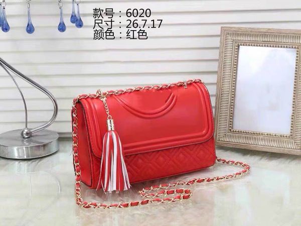 new small bag womens bag 2020 new fashion korean version of simple and versatile fashion womens shoulder bag messenger
new small bag womens bag 2020 new fashion korean version of simple and versatile fashion womens shoulder bag messenger