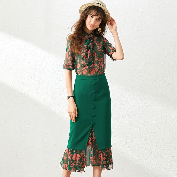 two piece set women green 2020 spring and summer new fashion printed turndown collar half sleeve blouse + midi skirt s-xl, White
two piece set women green 2020 spring and summer new fashion printed turndown collar half sleeve blouse + midi skirt s-xl, White