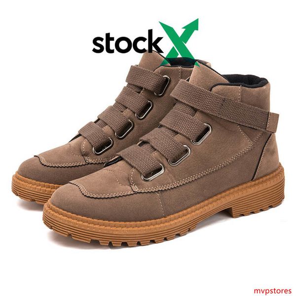 2021 designer shoes men women sneakers runner snow leopard black white fashion women trainers shoes sports trainers sneakers size 39-44
2021 designer shoes men women sneakers runner snow leopard black white fashion women trainers shoes sports trainers sneakers size 39-44