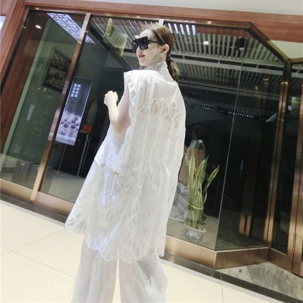 medium long korean loose embroidery open jacket summer wear women oversize asymmetric chiffon cardigan vest long lace, Black;white
medium long korean loose embroidery open jacket summer wear women oversize asymmetric chiffon cardigan vest long lace, Black;white