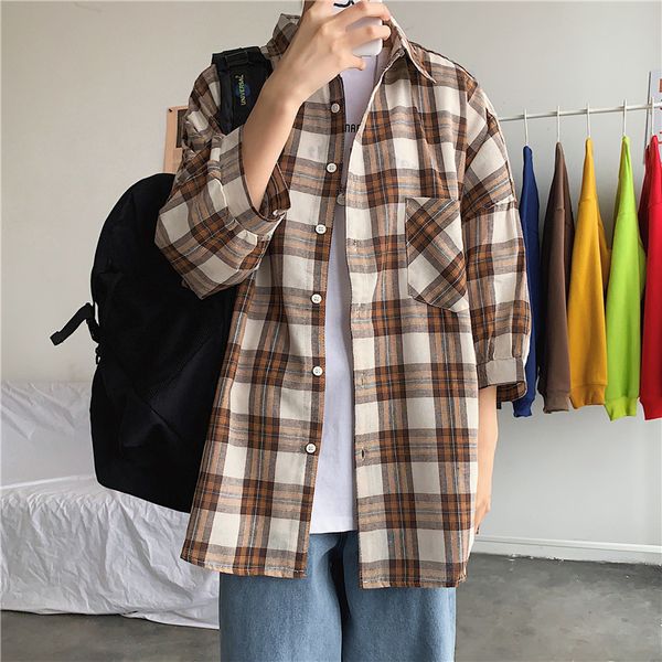 five-point sleeve plaid shirt men's fashion retro casual shirt men streetwear wild loose short sleeve shirts mens -2xl, White;black
five-point sleeve plaid shirt men's fashion retro casual shirt men streetwear wild loose short sleeve shirts mens -2xl, White;black