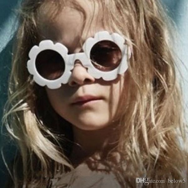 vintage kids sunglasses child sun glasses round flower gafas baby children uv400 sport sunglasses girls boys gafas de sol, White;black
vintage kids sunglasses child sun glasses round flower gafas baby children uv400 sport sunglasses girls boys gafas de sol, White;black