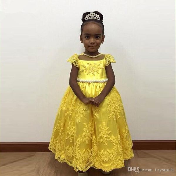 princess pearls appliques yellow flower girl dress with bow sashes knee length o-neck custom made ball gowns for little baby, White;blue
princess pearls appliques yellow flower girl dress with bow sashes knee length o-neck custom made ball gowns for little baby, White;blue