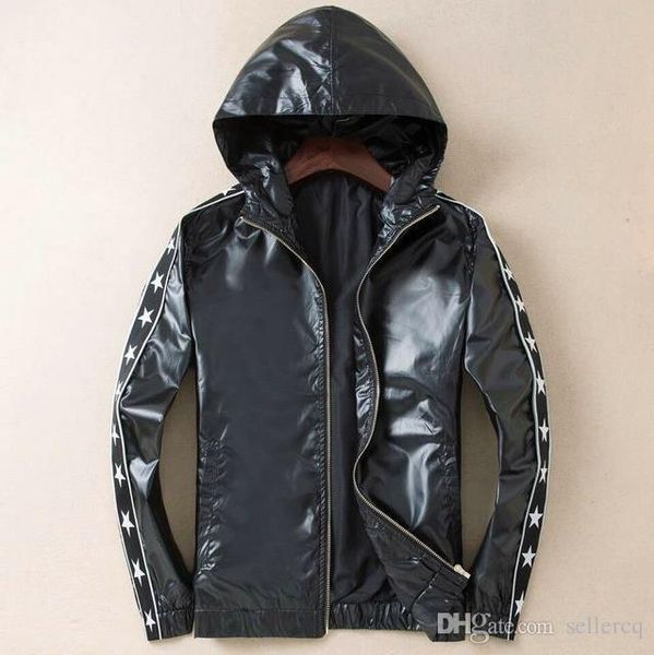 2019 new spring autumn fashion mens designer jackets hooded print casual zipper glossy luxury mens coat size m-2xl, Black;brown
2019 new spring autumn fashion mens designer jackets hooded print casual zipper glossy luxury mens coat size m-2xl, Black;brown
