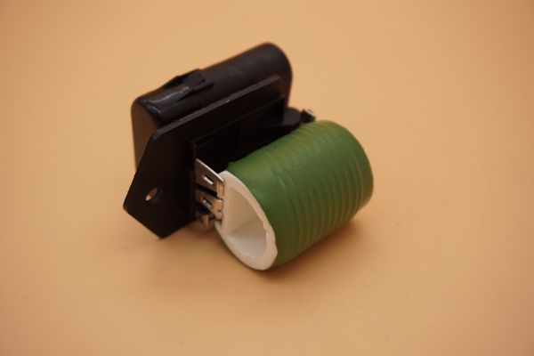 #55703589 55704057 1341919 1341641 heater blower motor fan resistor rheostat for grande punto//corsa d
#55703589 55704057 1341919 1341641 heater blower motor fan resistor rheostat for grande punto//corsa d