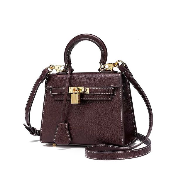 designer bag palm print ladies handbag factory spot emma casual official multifunctional women s bag kelly bag 8
designer bag palm print ladies handbag factory spot emma casual official multifunctional women s bag kelly bag 8