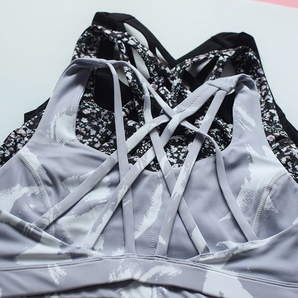 ropa-де-йога упражнения бюстгальтер спорт strappy назад cross top высотное tight йога леггинсы цифровая печать tight, White;red
ropa-де-йога упражнения бюстгальтер спорт strappy назад cross top высотное tight йога леггинсы цифровая печать tight, White;red