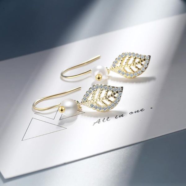 golden leaf zircon pearl earrings new tide earrings feminine simplicity korean, Silver
golden leaf zircon pearl earrings new tide earrings feminine simplicity korean, Silver