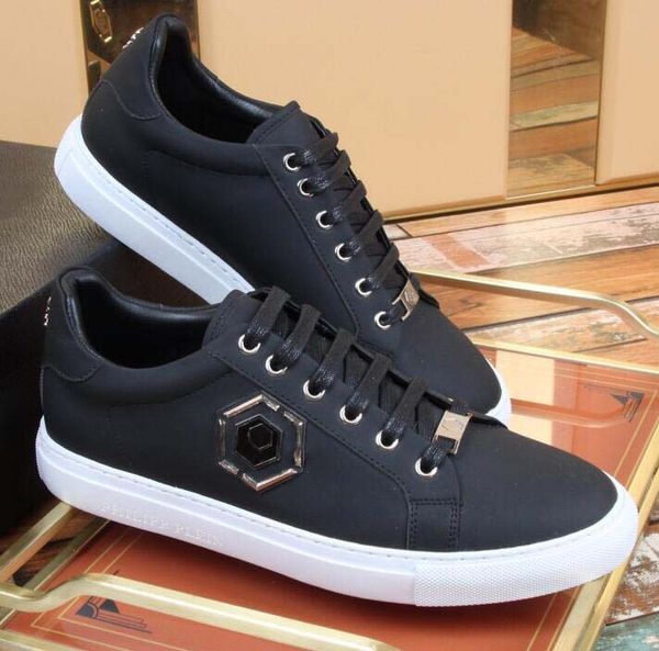22ss shoes vintage shoes mens shoes golden sneakers size38-44 nylon suede stitching, Black
22ss shoes vintage shoes mens shoes golden sneakers size38-44 nylon suede stitching, Black