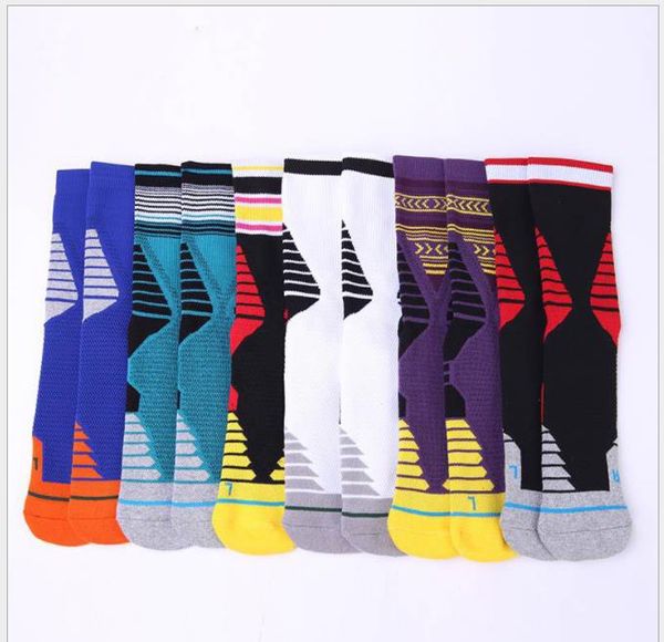 basketball socks, towels, bottom skid-proof, breathable and odor-proof socks, Black
basketball socks, towels, bottom skid-proof, breathable and odor-proof socks, Black