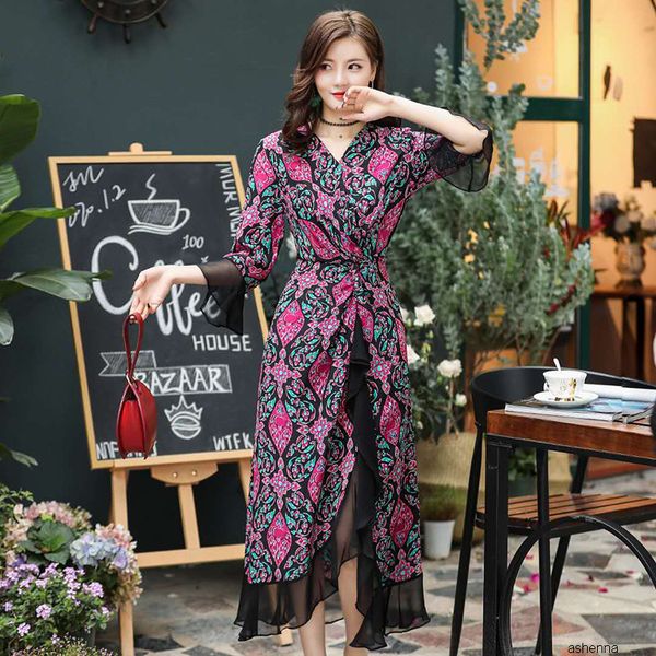 womens designer dress slim split printed hong kong silk skirt5hnb, Black;gray
womens designer dress slim split printed hong kong silk skirt5hnb, Black;gray