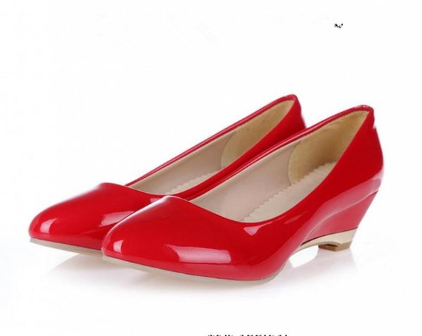 2020 spring and autumn with new style fashion slope heel pointed end women's shoes @nbm, Black
2020 spring and autumn with new style fashion slope heel pointed end women's shoes @nbm, Black