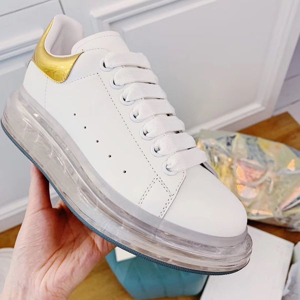new outdoor breathable sneaker combination soles lace-up men women fashion wild casual shoes size 35-40 original packaging, Black
new outdoor breathable sneaker combination soles lace-up men women fashion wild casual shoes size 35-40 original packaging, Black