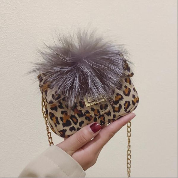 winter faux fur balls leopard plaid small flap mujer purse women crossbody bag 2019 female shoulderbag bolsa sac #2139
winter faux fur balls leopard plaid small flap mujer purse women crossbody bag 2019 female shoulderbag bolsa sac #2139