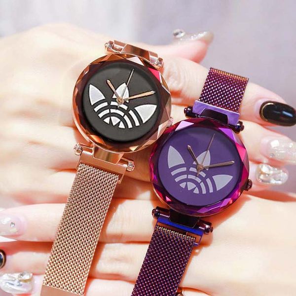 luxury rose gold women watches fashion diamond ladies starry sky magnet watch waterproof female wristwatch for gift clock 2019, Slivery;brown
luxury rose gold women watches fashion diamond ladies starry sky magnet watch waterproof female wristwatch for gift clock 2019, Slivery;brown