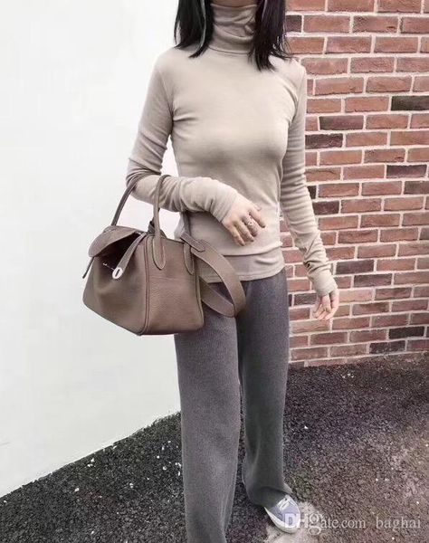 fashion classics shoulder bagscross bodytoteshandbags brand fashion luxury designer bags famous women cowhide one-shoulder handbag 05m
fashion classics shoulder bagscross bodytoteshandbags brand fashion luxury designer bags famous women cowhide one-shoulder handbag 05m