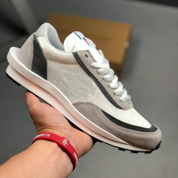 2019 wholesale sacai x ldv waffle ldwaffle black men women green gusto varsity blue running shoes sports sneakers with box
2019 wholesale sacai x ldv waffle ldwaffle black men women green gusto varsity blue running shoes sports sneakers with box