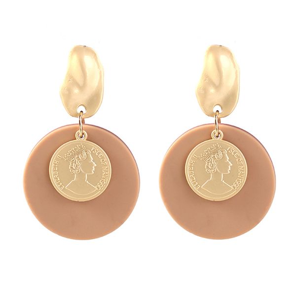 euro-american nightclubs exaggerate dumb gold earrings metal palace retro beauty head fashion earrings, Golden
euro-american nightclubs exaggerate dumb gold earrings metal palace retro beauty head fashion earrings, Golden