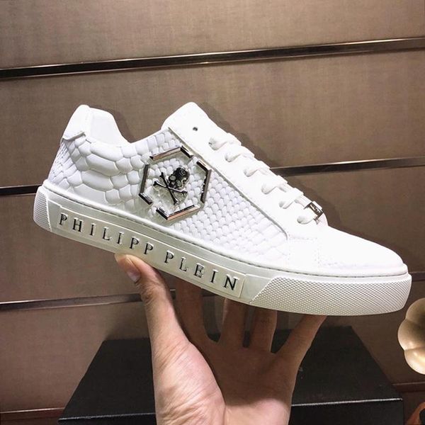 designer philipp plein shoes men s shoes 2019 fashion logo style sneakers outdoor walking fast delivery comfortable lace -up bre
designer philipp plein shoes men s shoes 2019 fashion logo style sneakers outdoor walking fast delivery comfortable lace -up bre