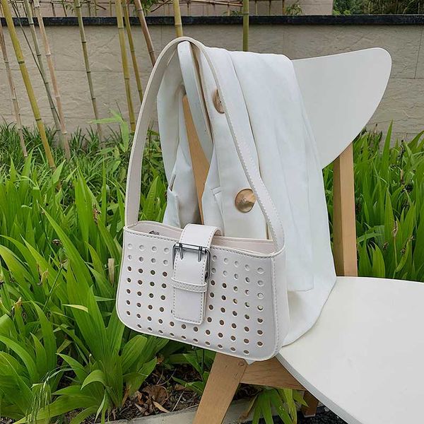 new french design fashion hollow armpit bag & elegant handbag square bag shoulder width 21cm height 13cm thickness 5.5cm
new french design fashion hollow armpit bag & elegant handbag square bag shoulder width 21cm height 13cm thickness 5.5cm