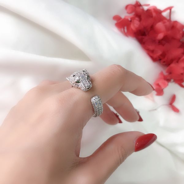 high end fashion personality trend street style domineering leopard shining for party superior quality originality full drill, Silver
high end fashion personality trend street style domineering leopard shining for party superior quality originality full drill, Silver