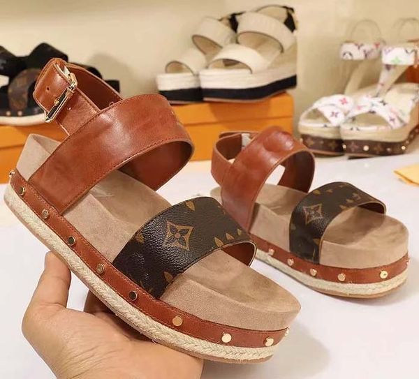 2019 classic women leather sippler sandals, espadrille flats with straw weaving soles casual shoes women slip-on for size:35-41 with box l2, Black
2019 classic women leather sippler sandals, espadrille flats with straw weaving soles casual shoes women slip-on for size:35-41 with box l2, Black
