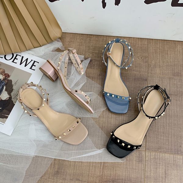summer sandals fashion rivet buckle strap open toe beach casual women's shoes mid heel ladies sandals zapatos de mujer, Black
summer sandals fashion rivet buckle strap open toe beach casual women's shoes mid heel ladies sandals zapatos de mujer, Black