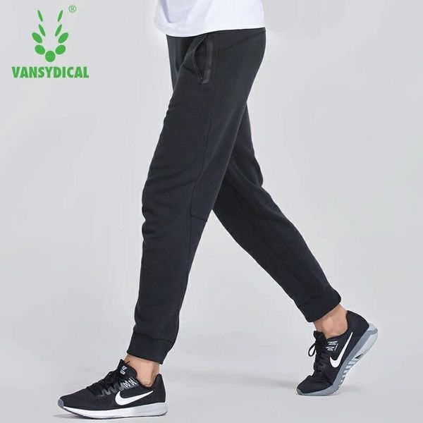 autumn winter running pants men gym fitness sweatpants mens bodybuilding trousers brand boys sport boxer joggers pants male, Black;blue
autumn winter running pants men gym fitness sweatpants mens bodybuilding trousers brand boys sport boxer joggers pants male, Black;blue