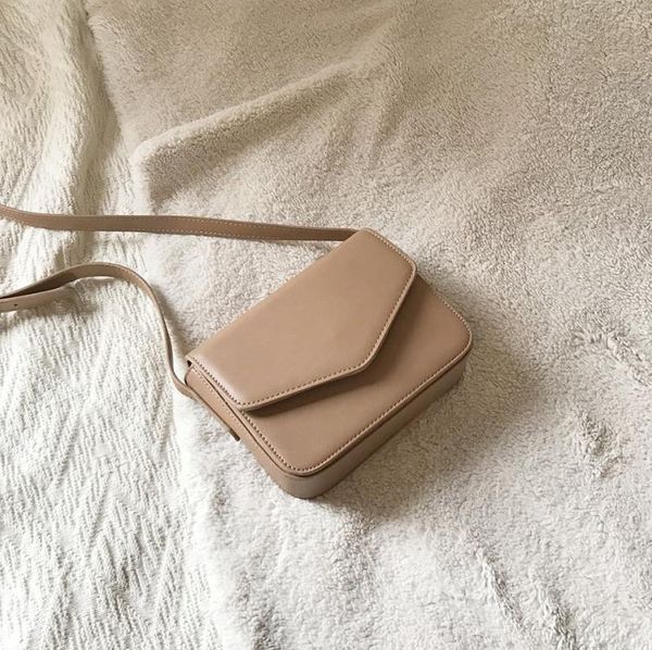 новый стиль малой сумка cross-body ретро маленький квадрат сумка простой девушка satchel
новый стиль малой сумка cross-body ретро маленький квадрат сумка простой девушка satchel