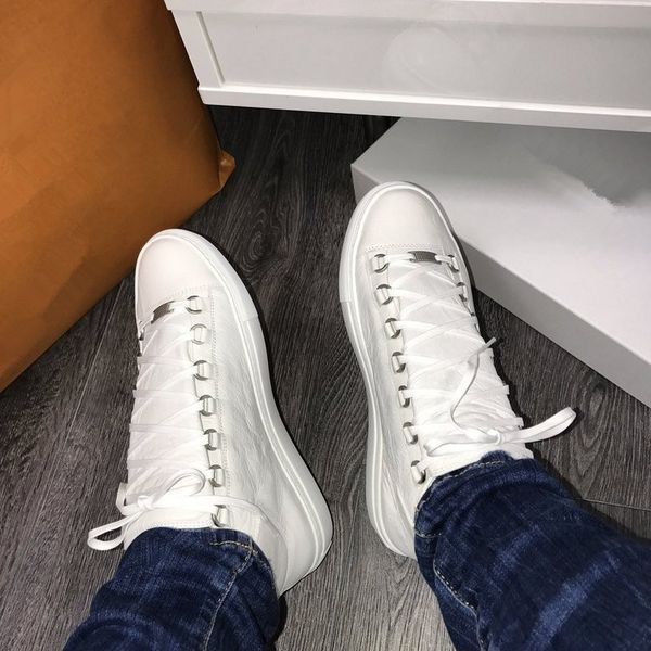 news classic designer fashion men shoes leather high sports trainers arena sneakers race shoes, Black
news classic designer fashion men shoes leather high sports trainers arena sneakers race shoes, Black