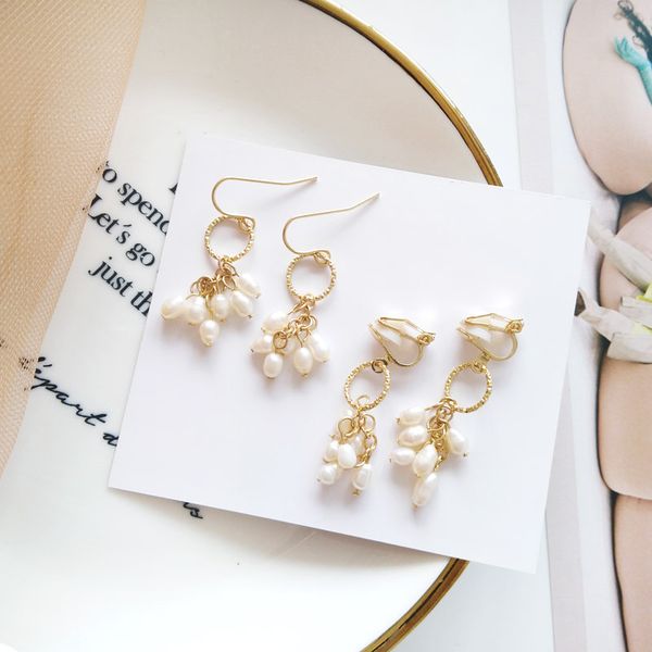 french women elegant baroque simulated pearls clip earrings no pierced ears clip boucle d'oreille, Silver
french women elegant baroque simulated pearls clip earrings no pierced ears clip boucle d'oreille, Silver