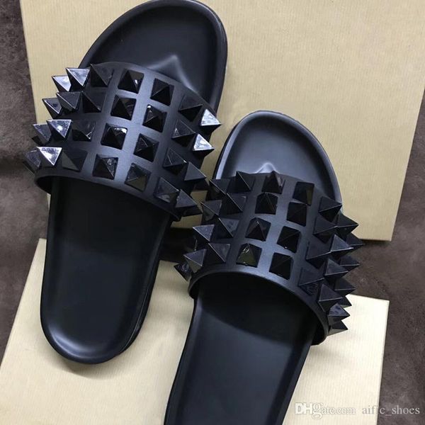men designer slippers luxury slides flip flops red bottom sandals genuine leather with spikes shoes mens black flat comfortable beach shoes
men designer slippers luxury slides flip flops red bottom sandals genuine leather with spikes shoes mens black flat comfortable beach shoes