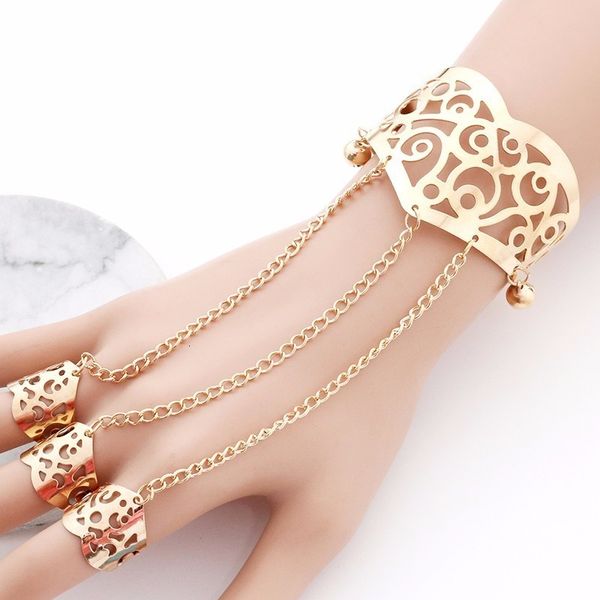 charm round hand finger chain bracelet for women girls hollow gold silver personality adjustable bracelets jewellry gifts 2019, Golden;silver
charm round hand finger chain bracelet for women girls hollow gold silver personality adjustable bracelets jewellry gifts 2019, Golden;silver