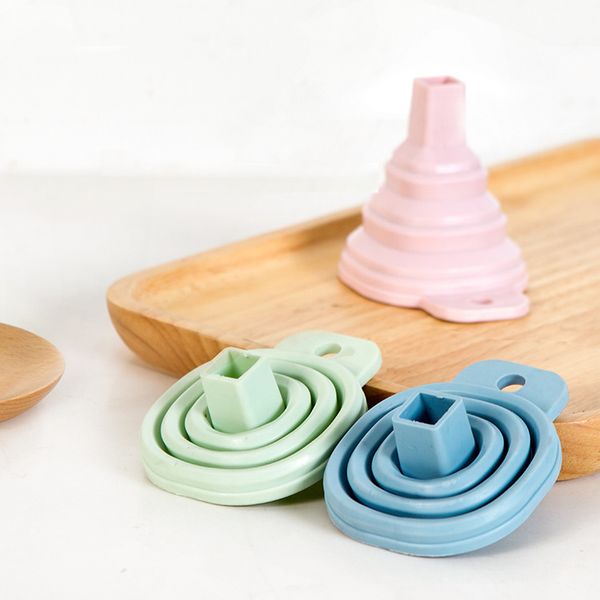 square protable mini silicone gel foldable style funnel hopper kitchen cooking tools accessories gadget
square protable mini silicone gel foldable style funnel hopper kitchen cooking tools accessories gadget