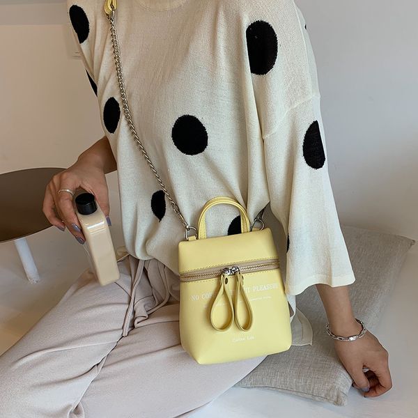 2019 new candy color fan you bucket bag zipper single shoulder oblique straddle girl bag
2019 new candy color fan you bucket bag zipper single shoulder oblique straddle girl bag