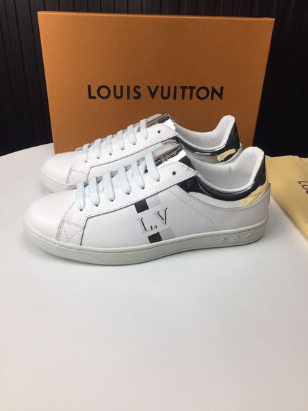 new style high-end luxury men's casual sports shoes fashion design brand lace-up men's shoes classic vintage pattern size: 38-45
new style high-end luxury men's casual sports shoes fashion design brand lace-up men's shoes classic vintage pattern size: 38-45