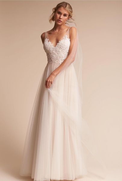 simple lvory lace tulle beach wedding dresses a line v neck pleats long summer holiday bridal gowns wedding reception dresses, White
simple lvory lace tulle beach wedding dresses a line v neck pleats long summer holiday bridal gowns wedding reception dresses, White