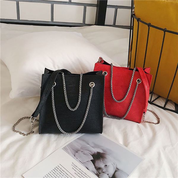 xiniu new brand women wild solid color chain messenger bags designer leather purse simple temperament shoulder bag bolsas
xiniu new brand women wild solid color chain messenger bags designer leather purse simple temperament shoulder bag bolsas