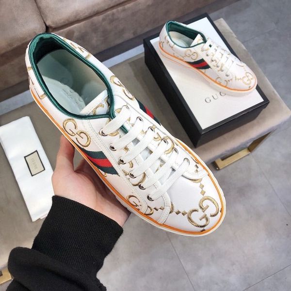 dhl 2020 platform new fashion casual sneakers retro basketball men's shoes triple golden love shoes03, Red;white
dhl 2020 platform new fashion casual sneakers retro basketball men's shoes triple golden love shoes03, Red;white