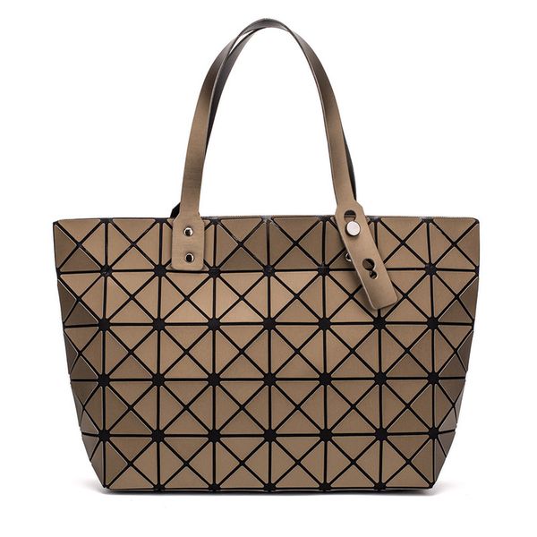 luminous quilted fashion tote sac bao diamond 2019 bag new geometric shoulder bags laser folding plain bolso handbags dghun, Red;black
luminous quilted fashion tote sac bao diamond 2019 bag new geometric shoulder bags laser folding plain bolso handbags dghun, Red;black