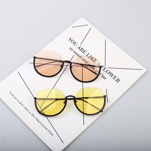 brand designed women round candy color sunglasses fashion vintage hip hop style lenses glasses drop ship, White;black
brand designed women round candy color sunglasses fashion vintage hip hop style lenses glasses drop ship, White;black