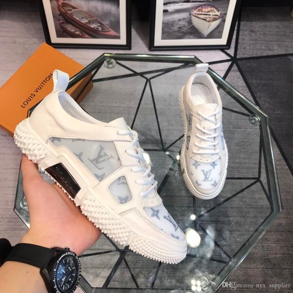 2019i autumn and winter trend wild personality casual shoes men's classic street high-sneakers, original box packaging, size: 38-45
2019i autumn and winter trend wild personality casual shoes men's classic street high-sneakers, original box packaging, size: 38-45