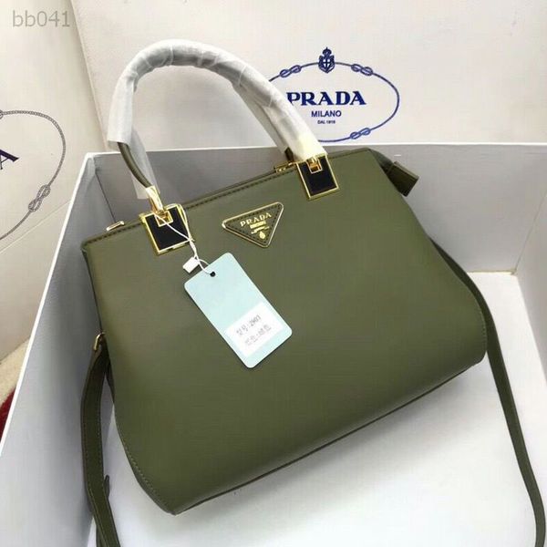 корейской версии сумки женские сумки totes сумки 2019 новый повседневная мода популярные крупнотоннажная messenger плеча handheld леди осень
корейской версии сумки женские сумки totes сумки 2019 новый повседневная мода популярные крупнотоннажная messenger плеча handheld леди осень