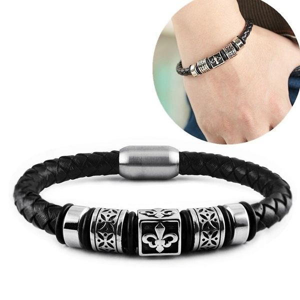 charm bracelets genuine leather bracelet, first layer bracelet punk personality stainless steel for men hand jewelry, Golden;silver
charm bracelets genuine leather bracelet, first layer bracelet punk personality stainless steel for men hand jewelry, Golden;silver