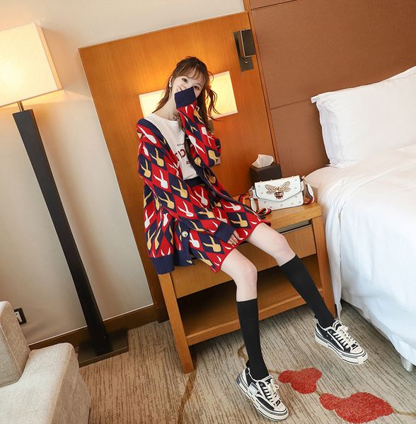 colorblock argyle knitted casual women matching sets 2020 winter green single button elegant ladies two piece suits 2020, White
colorblock argyle knitted casual women matching sets 2020 winter green single button elegant ladies two piece suits 2020, White